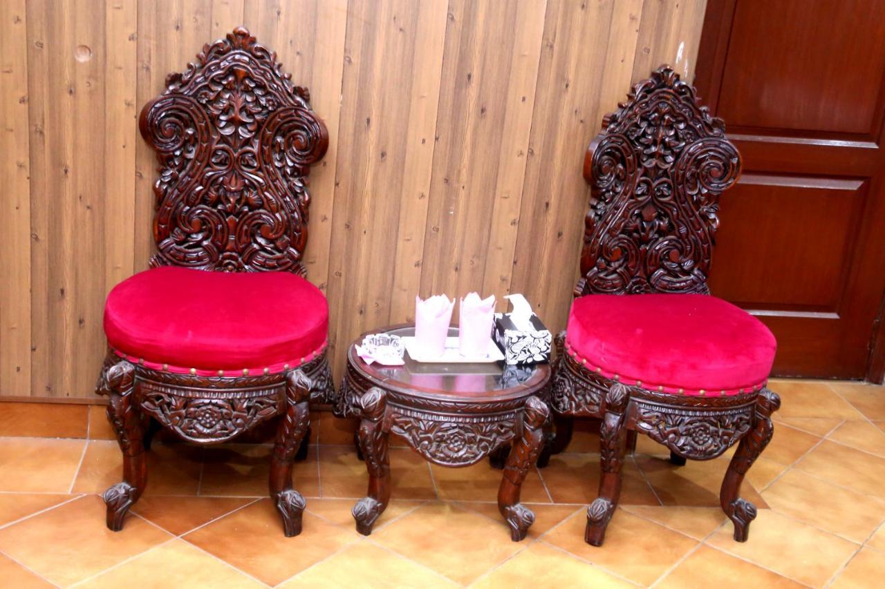 Sapphire Inn Motel ลาฮอร์ ภายนอก รูปภาพ